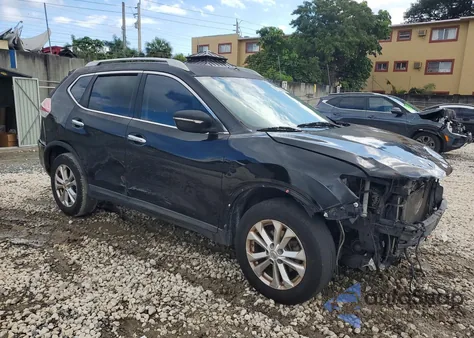 2015 Nissan Rogue S z USA, uszkodzony, nr VIN KNMAT2MTXFP517723